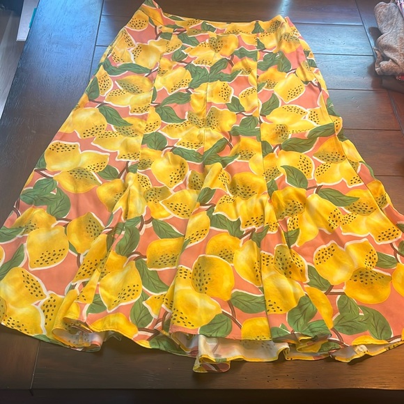 Farm Rio skirt - Picture 2 of 5